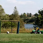 Mazurska Oaza Spokoju Feriehus Saplaty
