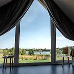 Mazurska Oaza Spokoju Feriehus Saplaty