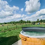 Feriehus Mazurska Oaza Spokoju